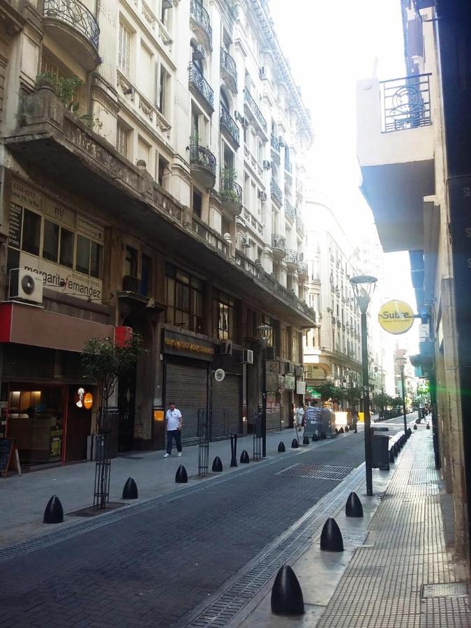 Amplio, tranquilo y muy luminoso departamento de 3 ambientes a metros del Obelisco y del Teatro Colón Buenos Aires Exterior foto
